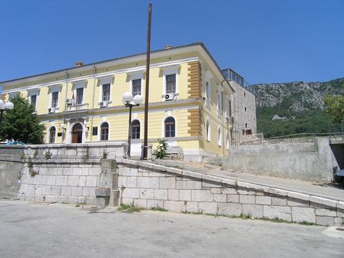 DOM ZDRAVLJA, Bribir